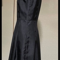 💕ブラックノースリーブワンピース　サテン風　エレガント💕の画像