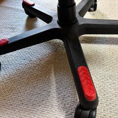 DXRacer 正規ゲーミングチェア 赤｜ヘッドレスト・腰クッション付｜状態良好の画像