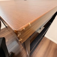 直接取り引き希望　ニトリ ブラウンデスク　ブラックオフィスチェアセットの画像