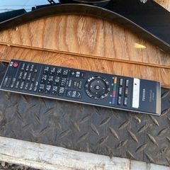 TOSHIBA37型テレビの画像