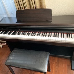 電子ピアノ(椅子付き)の画像