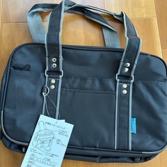 スクールバッグの画像