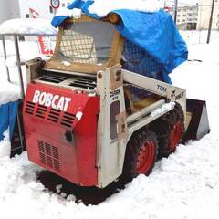 TCM スキッドステアローダー ボブキャット CLARK 533 除雪機 の画像