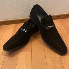 スエードシューズの画像