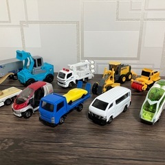 トミカ　ミニカー　20個セットの画像