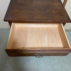 収納家具　カリモクの画像