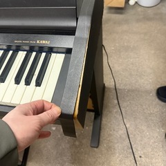 電子ピアノの画像