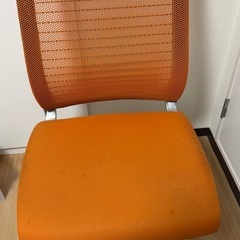 スチールケース社　シンクチェアの画像