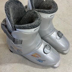 スキー靴　スキーブーツ　子供　ジュニア
の画像