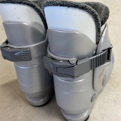 スキー靴　スキーブーツ　子供　ジュニア
の画像