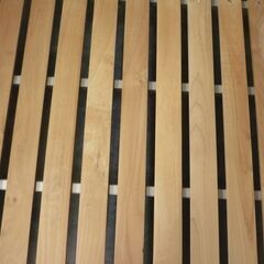 ★　シングルベッド　折りたたみベッド　すのこベッドの画像