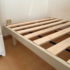 ニトリ　すのこベッドフレームの画像