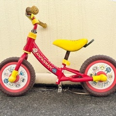 アンパンマン バランスバイクの画像