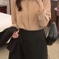 新品未使用品　レディース　ブラウス　シャツ　フリーサイズの画像