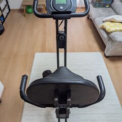 ハイガー フィットネスバイク 心拍数メーター付き 折りたたみ式 負荷10段階 HG-QB-J917B エクササイズバイク エアロ トレーニングバイク ダイエットの画像