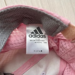レディース　キャップ　アディダス　ピンク　の画像