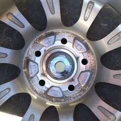 ホイール　４本セット　15インチ　５穴　PCD100 プリウスの画像