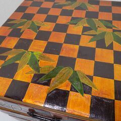 市松模様 竹柄 3段引き出し　経年品　巾305mm　奥行295mm　高さ310mm　【非対面取引です】の画像