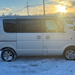 エブリィワゴン！4WD！社外オーディオ！の画像