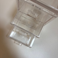 ダイソー　小物入れ　三段の画像