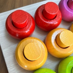 HABA カラーリングのペグ遊び ペグさしの画像