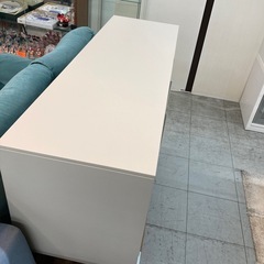 IKEA スチールテレビボードの画像