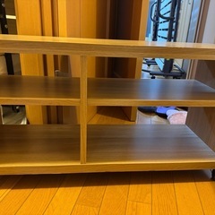 テレビボードの画像