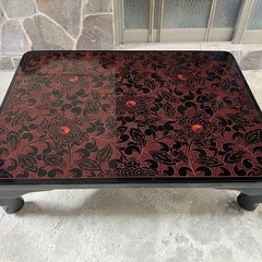 漆塗？猫脚ローテーブル
の画像