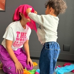 ZUMBINI(英語とスペイン語の音楽でリズム遊び)の画像