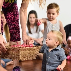 ZUMBINI(英語とスペイン語の音楽でリズム遊び)の画像