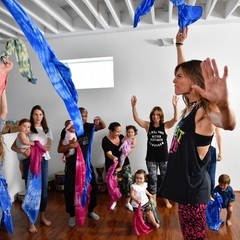 ZUMBINI(英語とスペイン語の音楽でリズム遊び)の画像