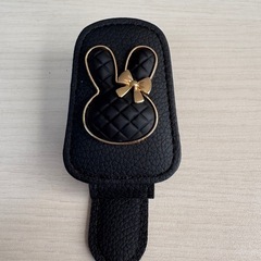 車内用サングラスクリップの画像