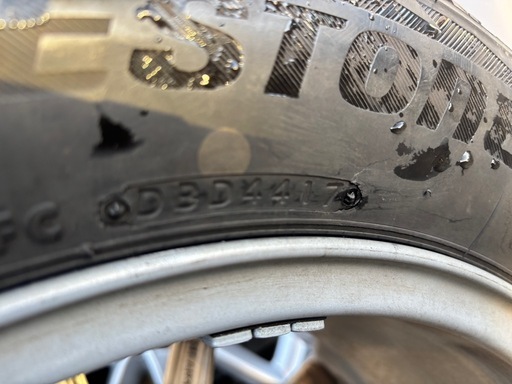 225/60/R17  X1スタッドレスタイヤ、ホイール