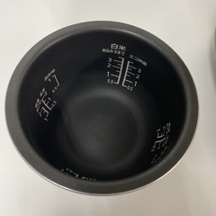 R074 ☀️ Panasonic IH炊飯ジャー 3.5合炊き 19年製 SR-KT068 ⭐ 動作確認済 ⭐ クリーニング済の画像