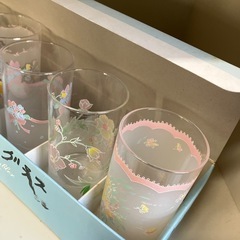 グラス5個の画像