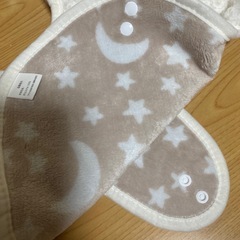 マルカン わんちゃんお洋服 着る毛布 の画像