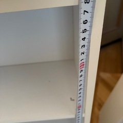 白い本棚の画像