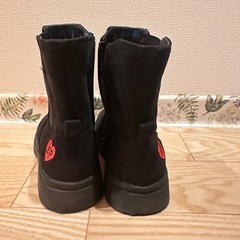 【新品 】ELLEPLANETE スエードブーツ　23.0cm ブラックの画像