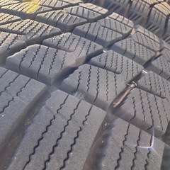 スタッドレスタイヤ　アイスエスポルテ　205/55R16 16インチ　シトロエンC3の画像