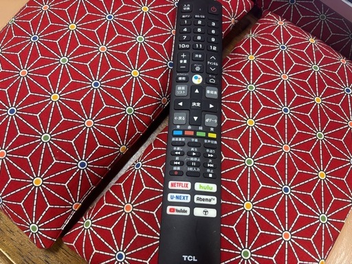 【極美品】4K対応　スマートテレビ！TCL 43P715 43型　アプリ内蔵式