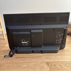SHARP AQUOS 32V 液晶テレビ（LC-32J9）動作良好・軽い画面傷あり・リモコン付き の画像