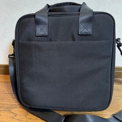 zoomショルダーバックの画像