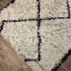 ✨即決優先✨ ベニワレン風ラグ ふわふわ 133×187cm 韓国/北欧/インテリアに◎の画像