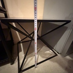 無料！ガラスサイドテーブルの画像