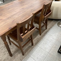 カントリー調天然木ダイニング3点セットの画像