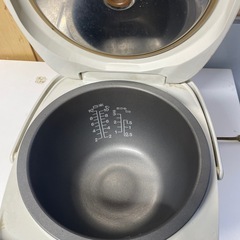 炊飯器　一升炊きの画像