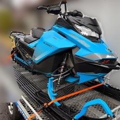 スノーモービル ski-doo Summit X 850 E-TECの画像