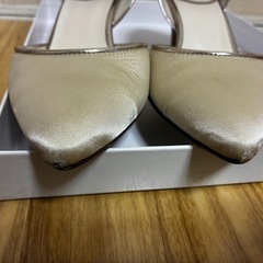 AIMER エメ フォーマルパンプス の画像