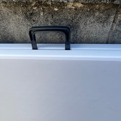 折りたたみテーブルの画像