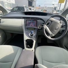 トヨタプリウス30系の画像